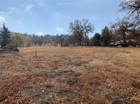 28880 Shannon Ct, Tehachapi, CA 93561 photo 2