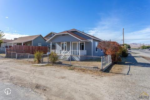 519 Pierce St, Taft, CA 93268 photo 2