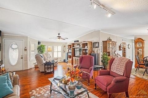 600 S Dennison Rd #122, Tehachapi, CA 93561 photo 3