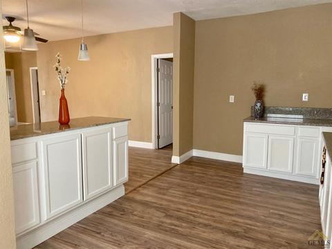 200 Woodrow St, Taft, CA 93268 photo 8