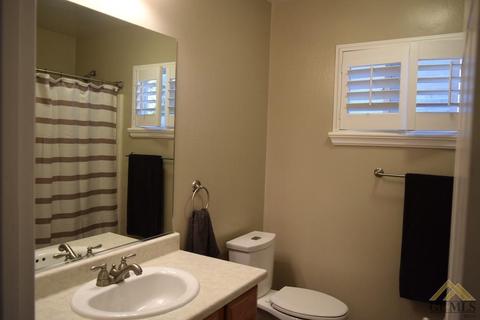 12106 Ruby River Dr, Bakersfield, CA 93312 photo 29