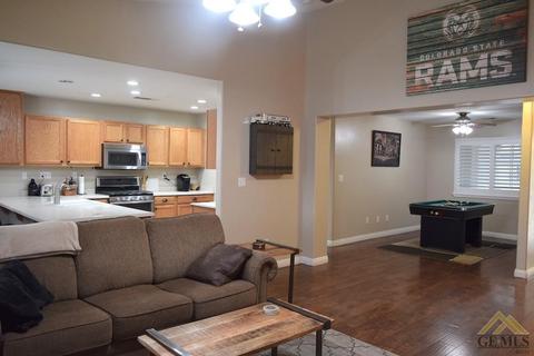 12106 Ruby River Dr, Bakersfield, CA 93312 photo 8