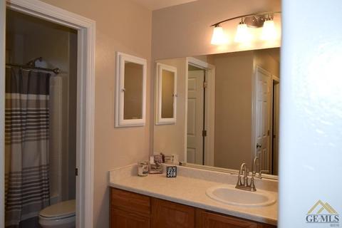 12106 Ruby River Dr, Bakersfield, CA 93312 photo 22