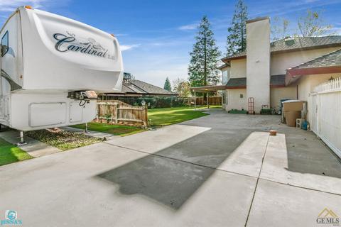 5600 Oakleaf St, Bakersfield, CA 93308 photo 7