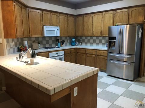 773 Brookside Dr, Shafter, CA 93263 photo 8