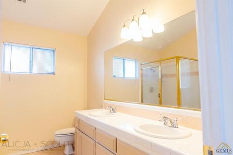 2033 5th Dr, Delano, CA 93215 photo 21