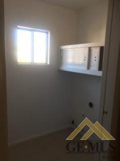 322 B St, Taft, CA 93268 photo 9