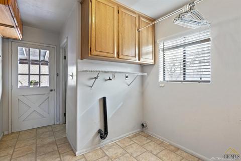 24370 Silver Creek Way, Tehachapi, CA 93561 photo 32