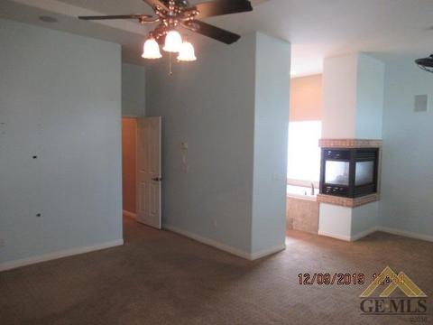 11329 Stroke Cutters Dr, Taft, CA 93268 photo 15