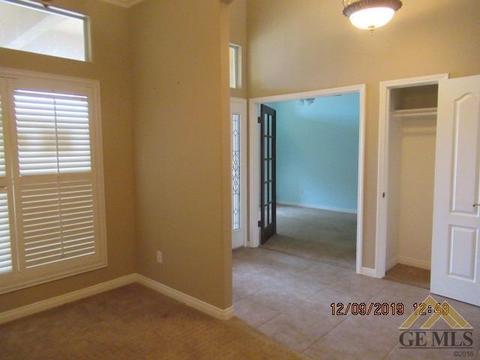 11329 Stroke Cutters Dr, Taft, CA 93268 photo 13