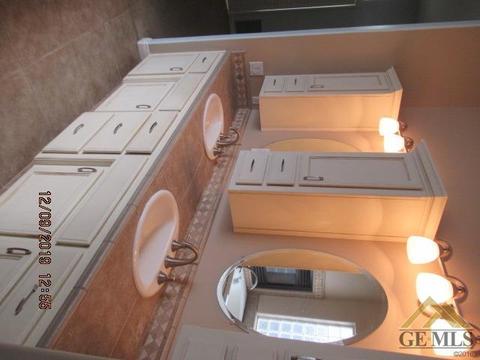 11329 Stroke Cutters Dr, Taft, CA 93268 photo 20