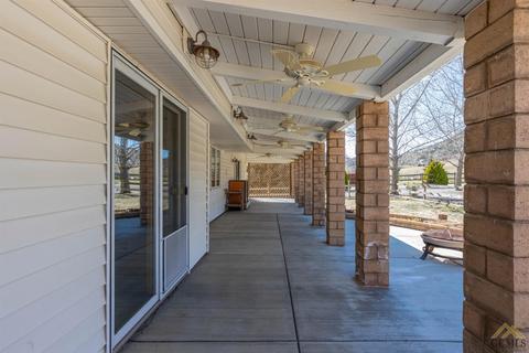 27551 Kelso Dr, Tehachapi, CA 93561 photo 7