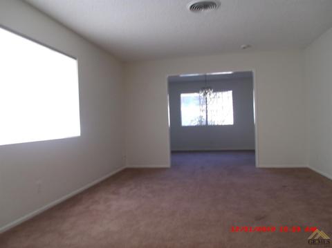 1810 Sunset St, Wasco, CA 93280 photo 8