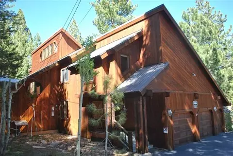 14100 Skiview Lp, Truckee, CA 96161 photo 2