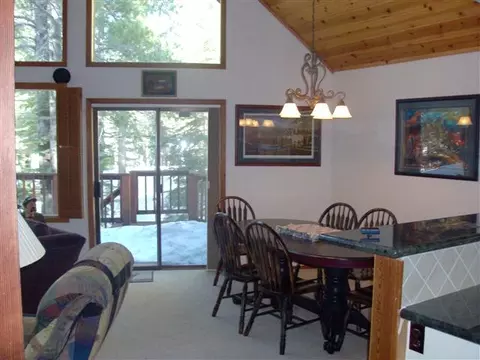 13996 Skiview Lp, Truckee, CA 96161 photo 4