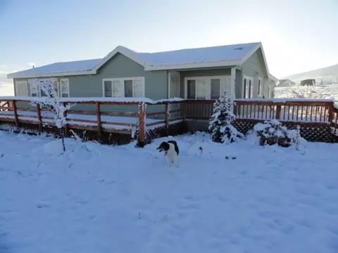 892 Meadow View Ln, Chilcoot, CA 96105 photo 2