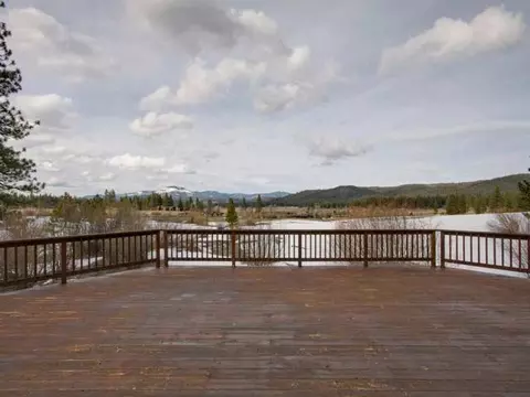 432 Meadow Dr, Clio, CA 96106 photo 2