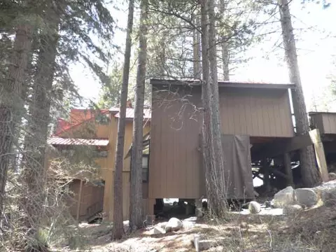 15375 Cedar Point Dr, Truckee, CA 96161 photo 9