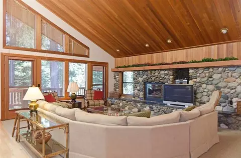 527 Wolf Tree, Truckee, CA 96161 photo 4