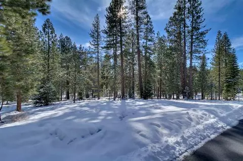12015 Saddleback Dr, Truckee, CA 96161 photo 4