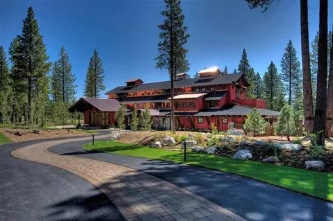 8342 Valhalla Dr, Truckee, CA 96161 photo 10