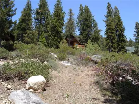 14330 Reed Ave, Truckee, CA 96161 photo 4
