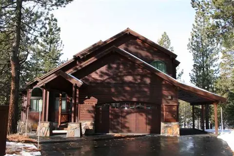 11204 Bennett Flat Rd, Truckee, CA 96161 photo 1
