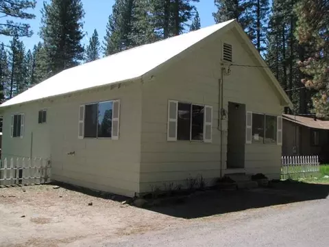 105 Coates Ave, Calpine, CA 96124 photo 1