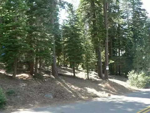 12602 Rainbow Dr, Truckee, CA 96161 photo 1
