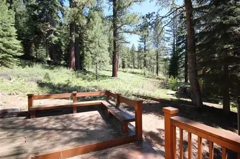240 Tiger Tail Rd, Olympic Valley, CA 96146 photo 2
