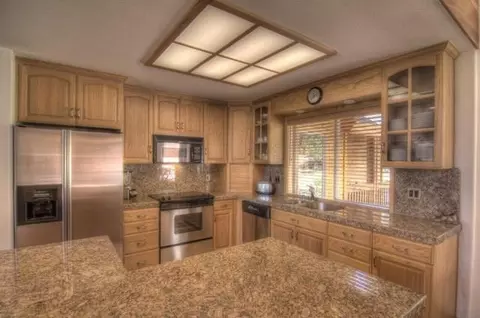 11776 Bennett Flat Rd, Truckee, CA 96161 photo 6