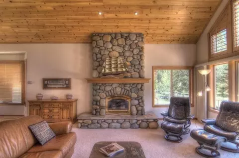 11776 Bennett Flat Rd, Truckee, CA 96161 photo 4