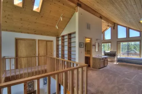 13109 Pinnacle Loop, Truckee, CA 96161 photo 7