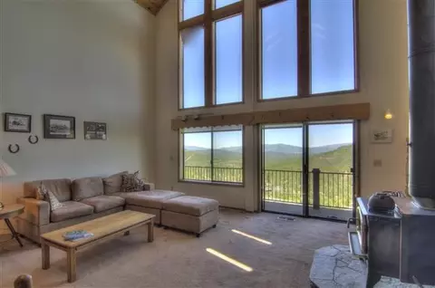 13109 Pinnacle Loop, Truckee, CA 96161 photo 4