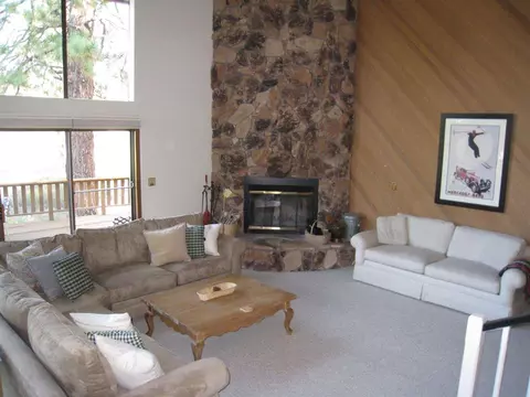 184 Basque, Truckee, CA 96161 photo 2