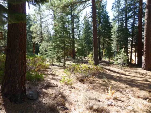 12124 Bennett Flat Rd, Truckee, CA 96161 photo 4