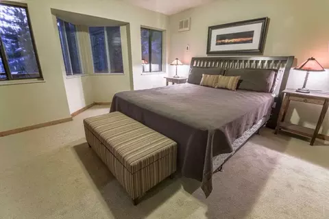 1821 Apache Ct, Olympic Valley, CA 96146 photo 10