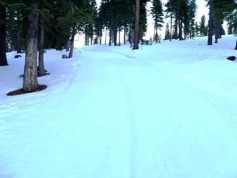 2556 Summit Pl, Truckee, CA 96161 photo 9