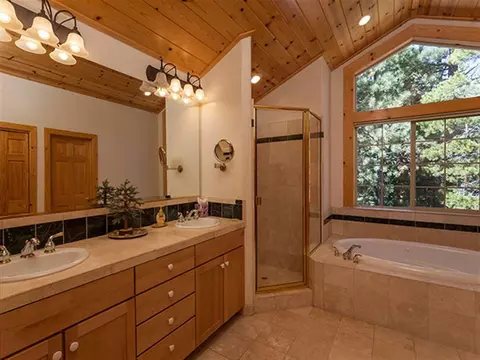 12797 Skiview Loop, Truckee, CA 96161 photo 5