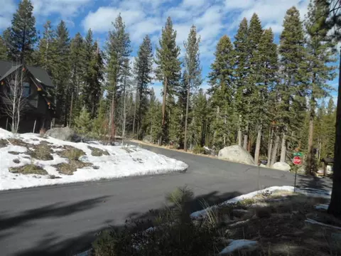 12093 Cavern Way, Truckee, CA 96161 photo 4