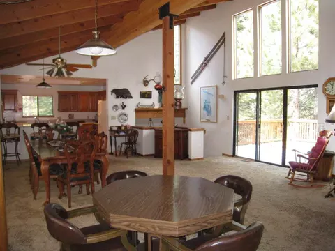 1613 Deer Path, Truckee, CA 96161 photo 4