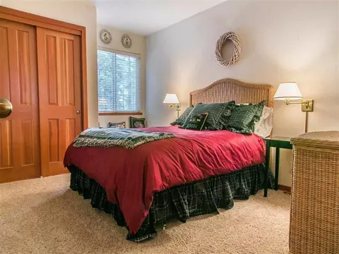 736 Conifer, Truckee, CA 96161 photo 6