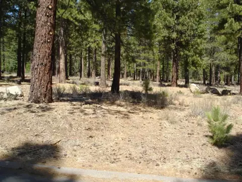 11240 Ghirard Rd, Truckee, CA 96161 photo 1