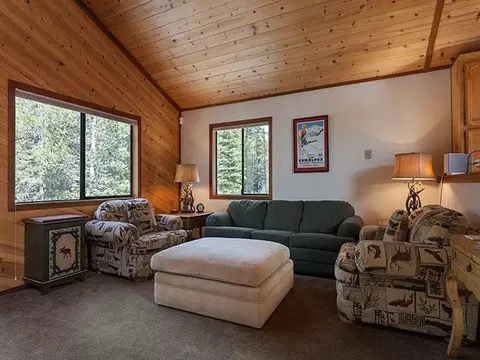 13186 Skiview Loop, Truckee, CA 96161 photo 4