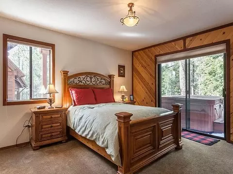 13186 Skiview Loop, Truckee, CA 96161 photo 10