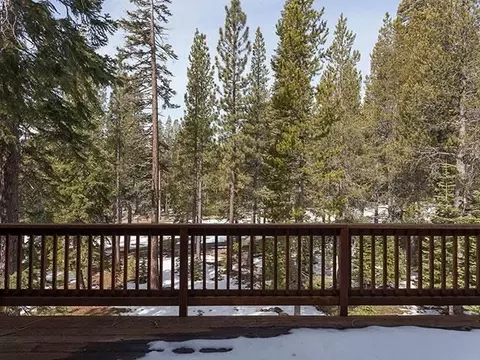 13186 Skiview Loop, Truckee, CA 96161 photo 14