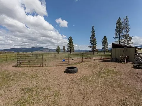22240 Highway 89, Calpine, CA 96124 photo 12