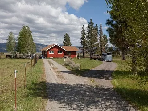 22240 Highway 89, Calpine, CA 96124 photo 1