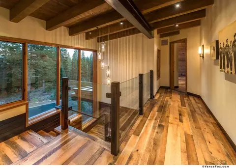 8434 Valhalla Dr, Truckee, CA 96161 photo 9