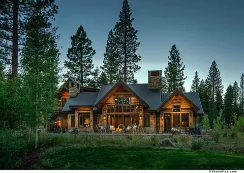8765 Breakers Ct, Truckee, CA 96161 photo 13